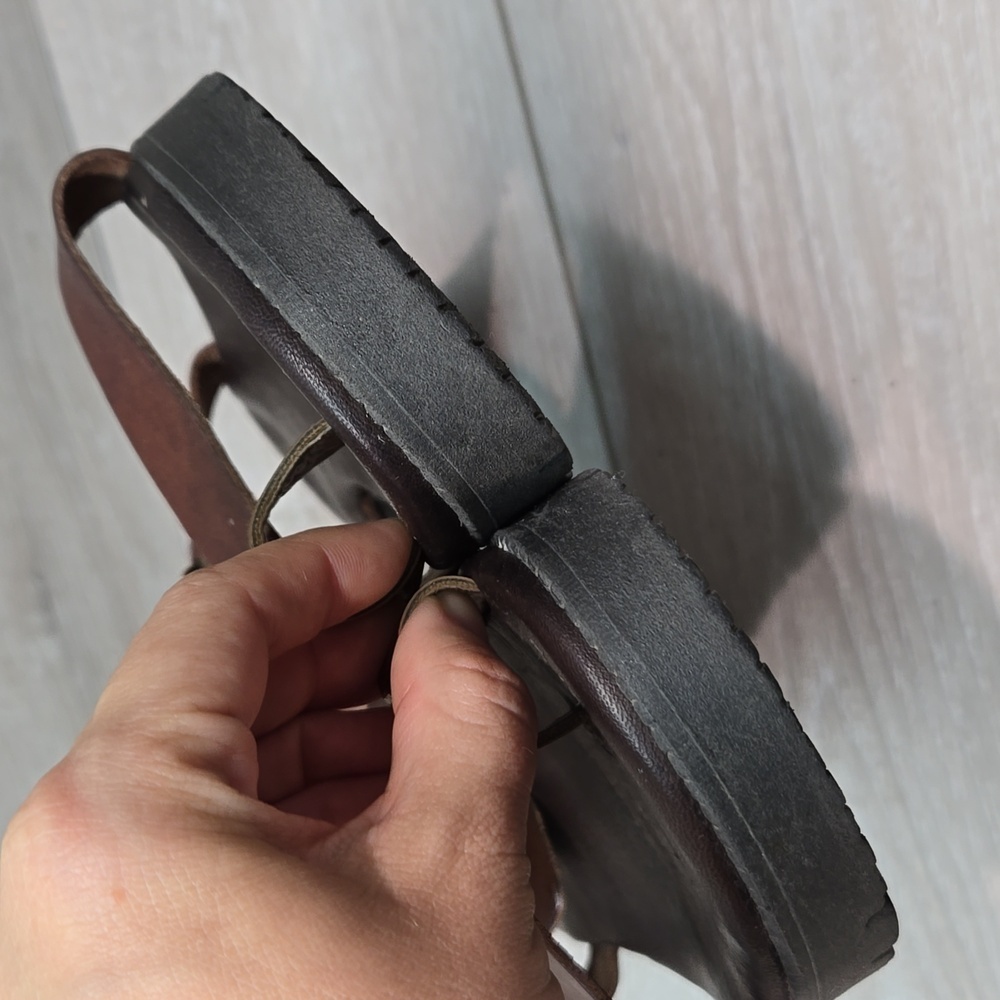 Sundance Leather Toe Loop Platform Buckle Sandals sz 37 / 6.5 - Picture 5 of 13